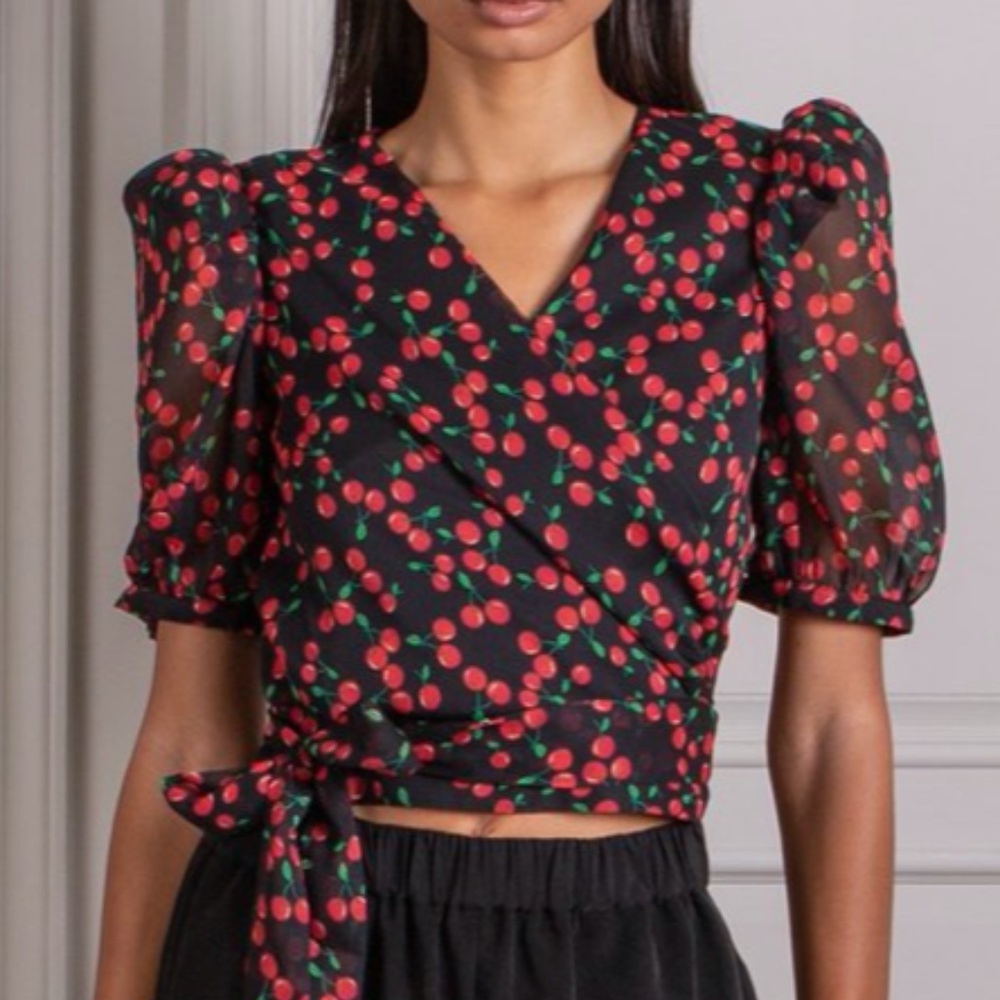 Leila Short Sleeve Wrap Top